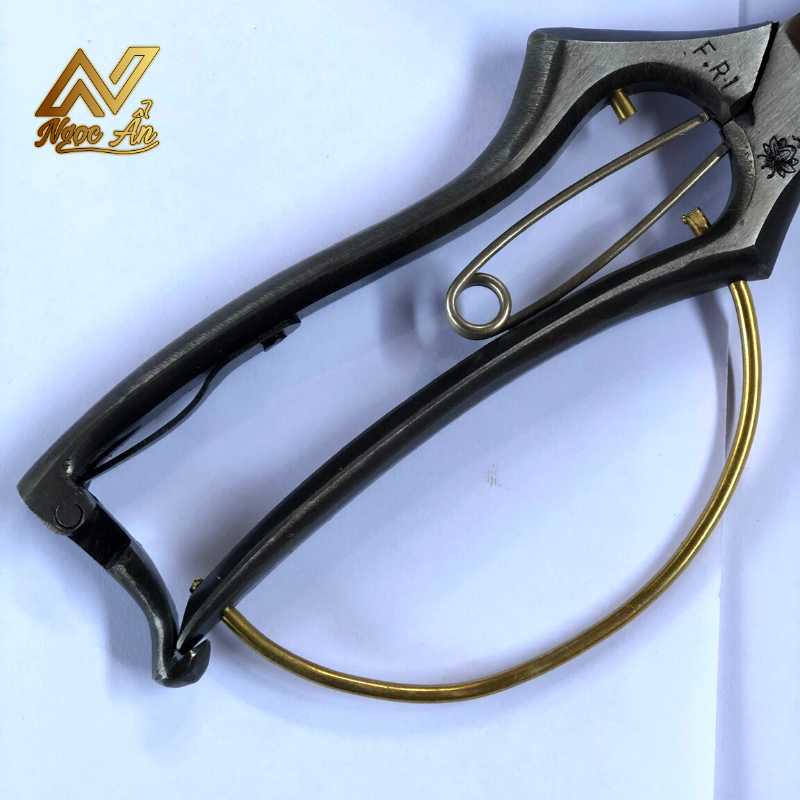 keo-cat-canh-them-lua2 Gallery 1 - Kéo tỉa tán Thêm Lửa