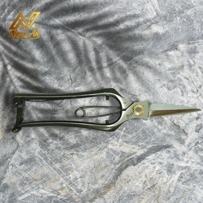 keo-tia-tan-bt-l1 Kéo tỉa tán Thổi Lửa