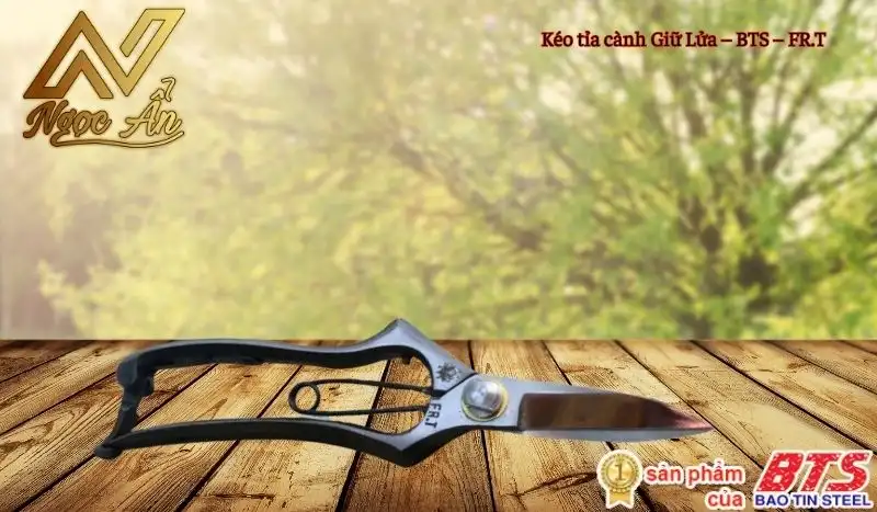 Kéo tỉa cành