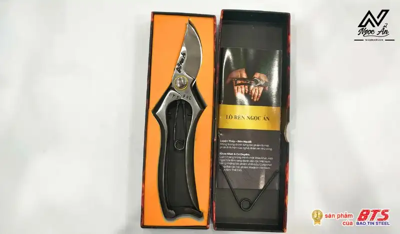 Kéo cắt cành